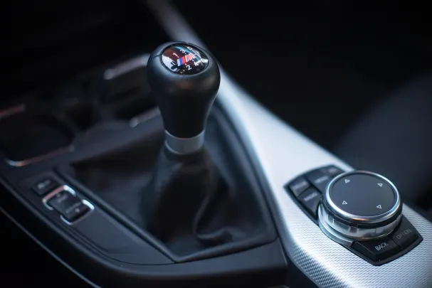 קזינו קווין פליי אפליקציית Android/iOS